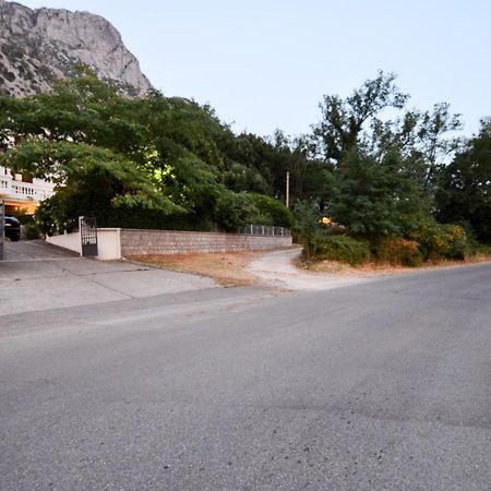 Djardin Apartment Kotor Luaran gambar